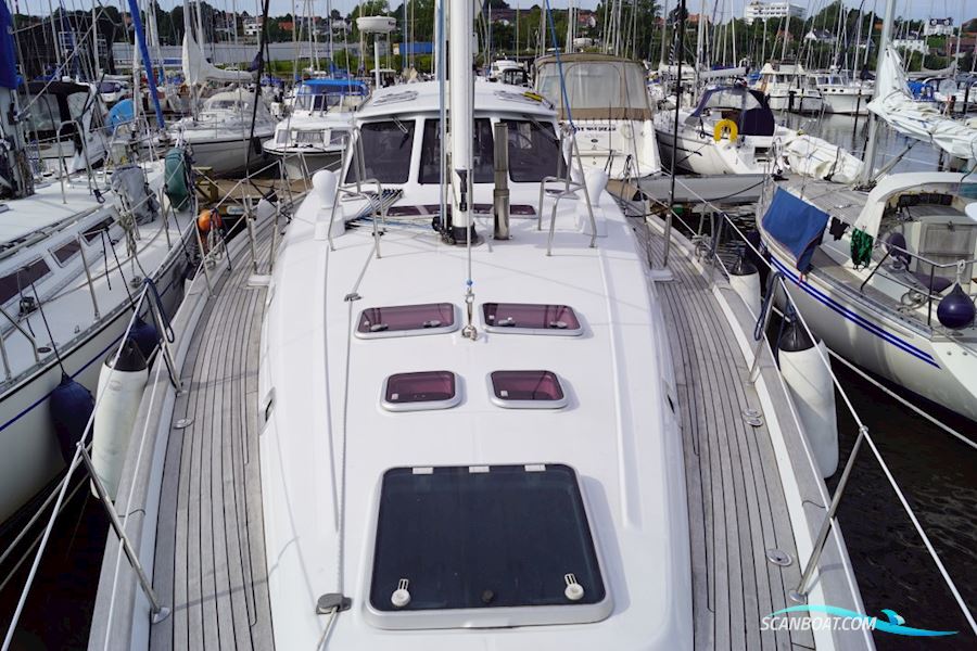 Custom Build 50 Feet Decksalon Yacht