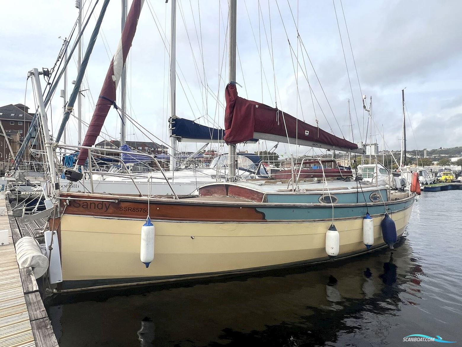 Custom Built Aluminum Cutter Cruiser Sailingboat 1998, with Yanmar 1 GN engine, United Kingdom