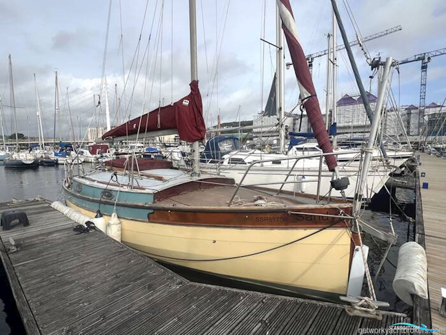 Custom Built Aluminum Cutter Cruiser