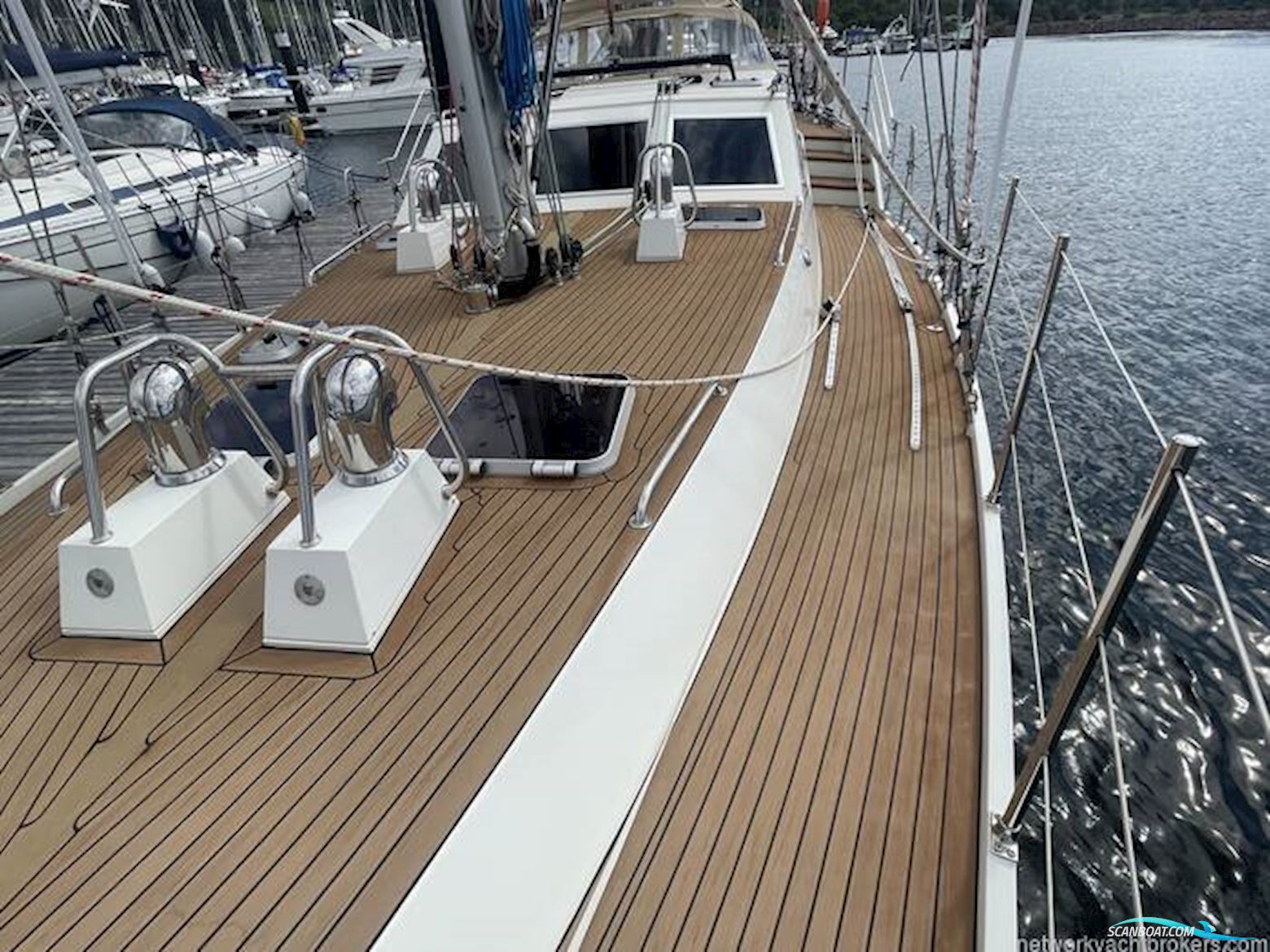 Custom Built High Latitude S542