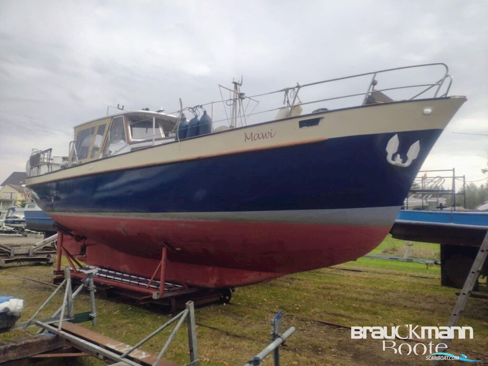 Custom Craft Motorsegler