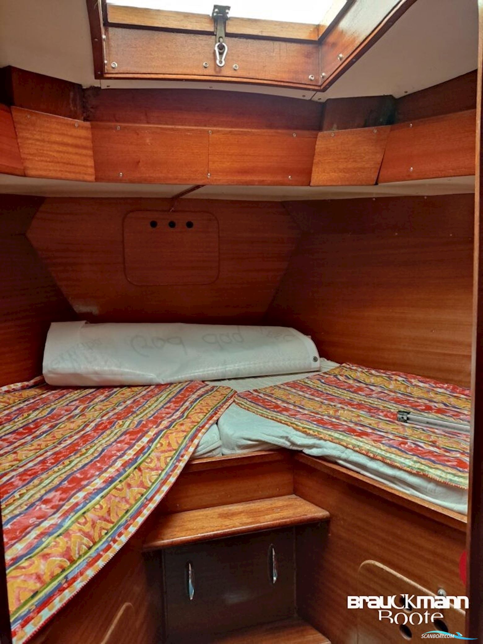 Custom Craft Motorsegler