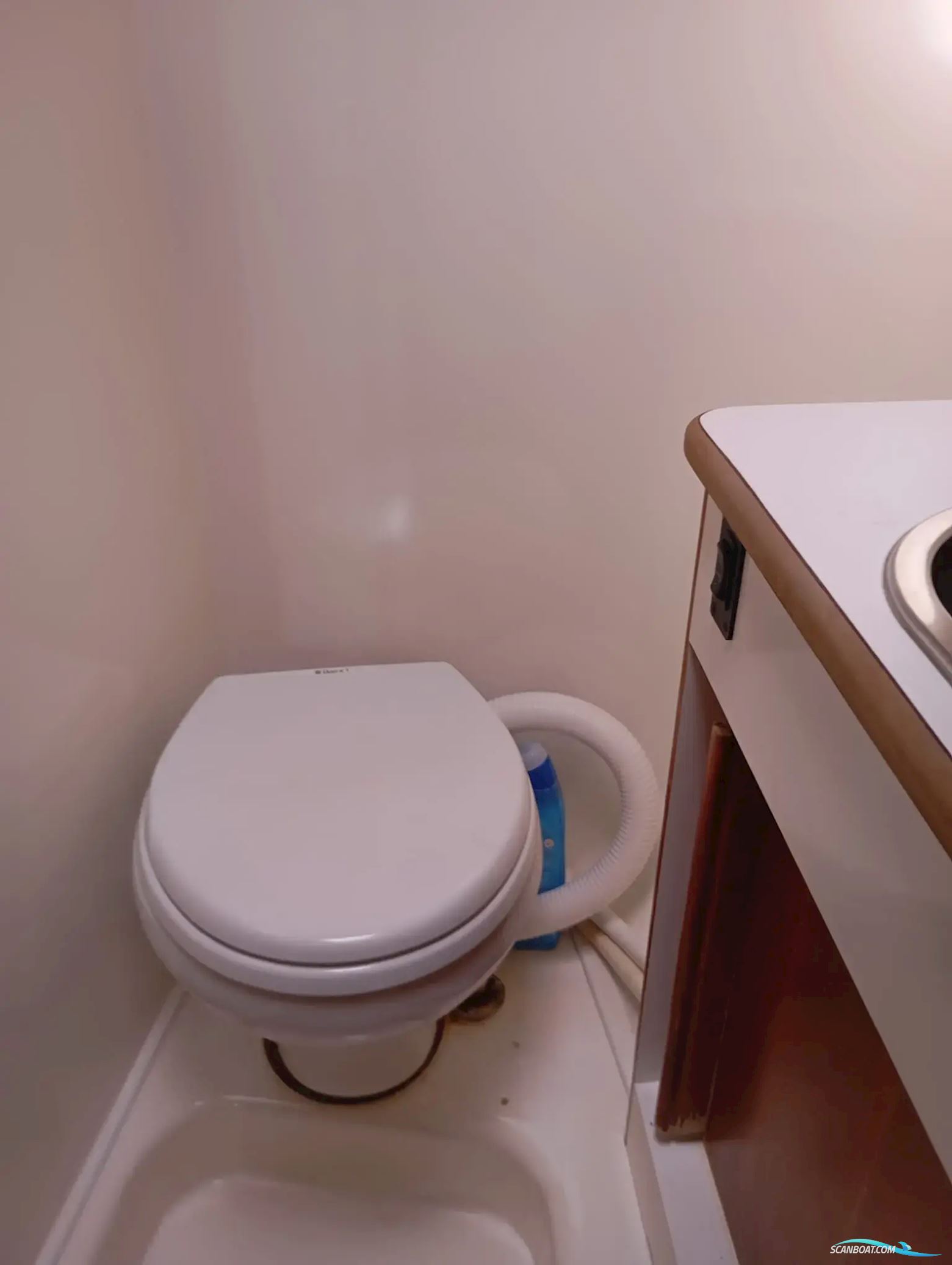 CUSTOM Steel Pilothouse