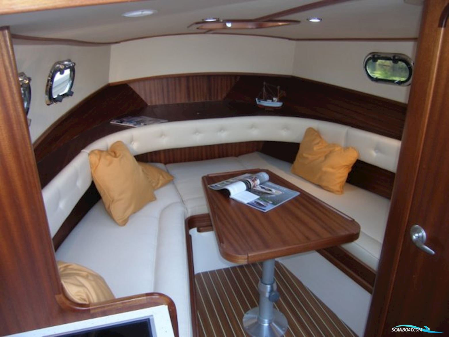 Damarin 842 Cruiser (Nieuw)