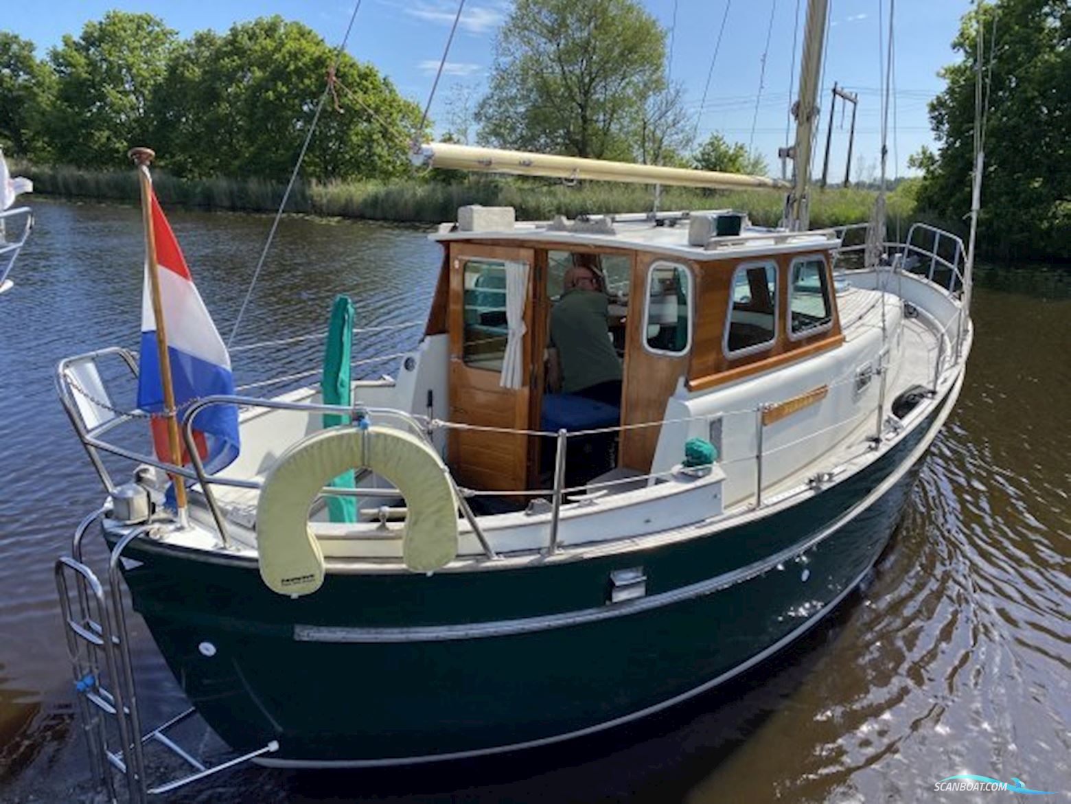 Dartsailer 30