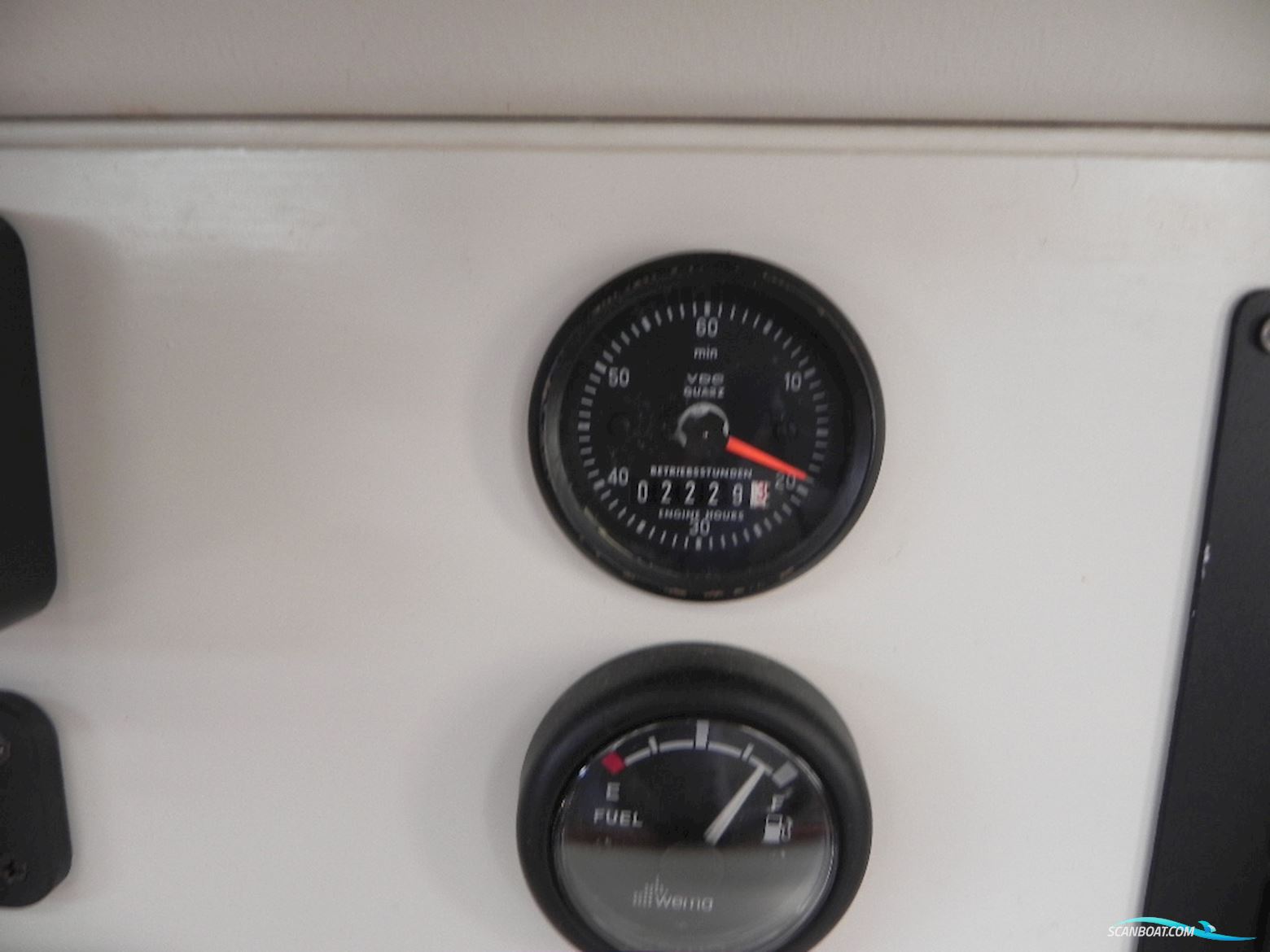 Dehler  28
