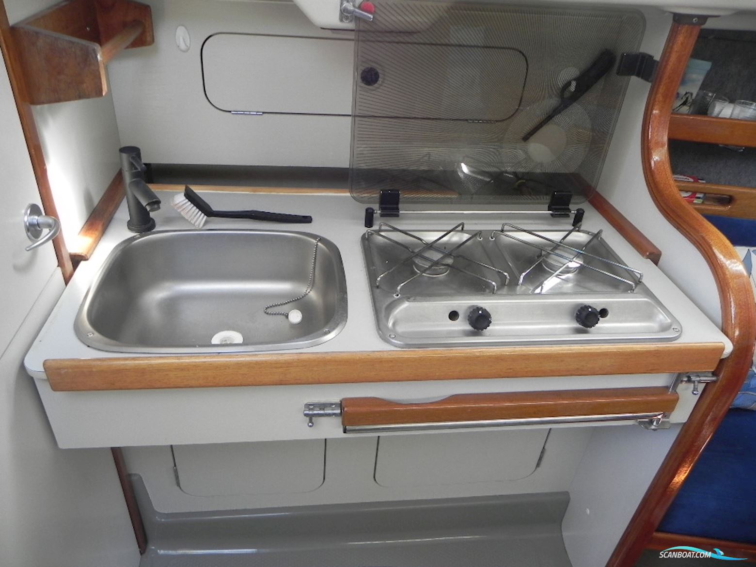 Dehler 28