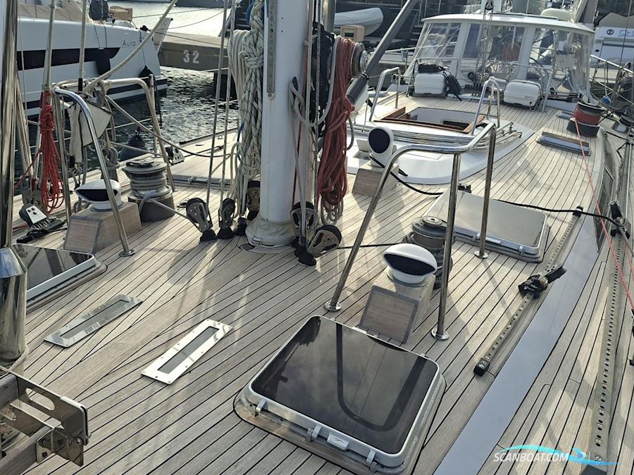 Derecktor Shipyard One Off Sailing Yacht