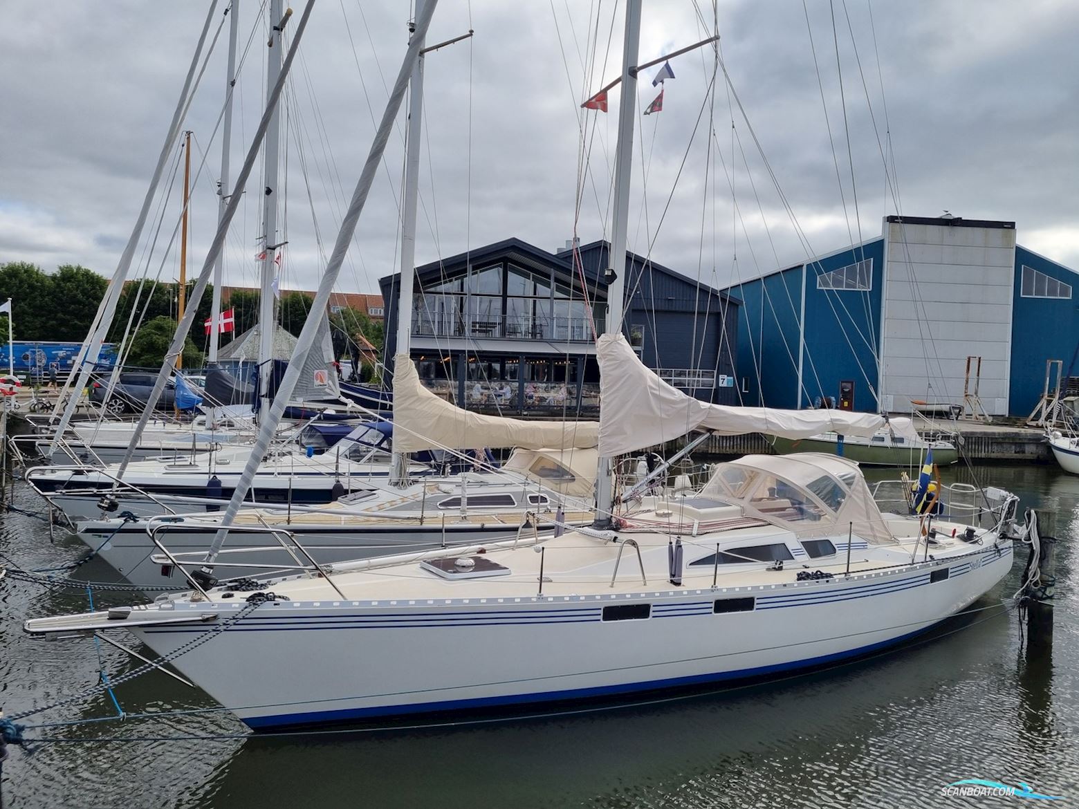 Diva 39 Sailingboat 1983, with Lombardini
 engine, Denmark