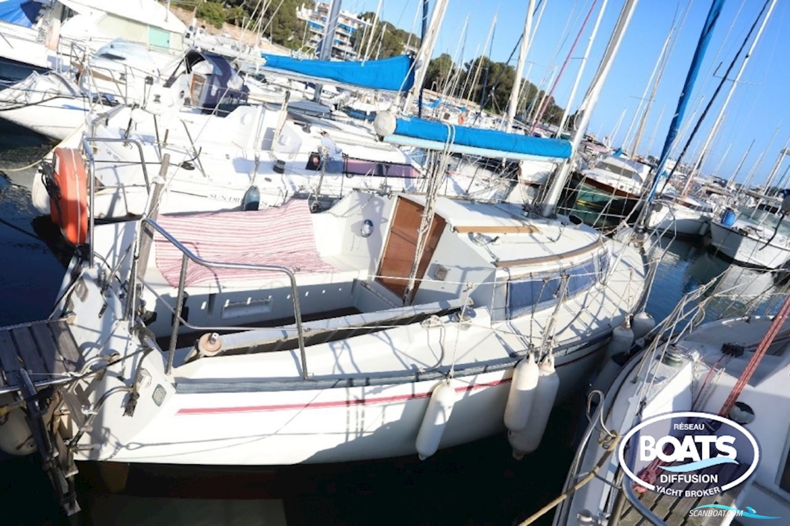 Dufour 2800 Sailingboat 1980, with Volvo Penta engine, France