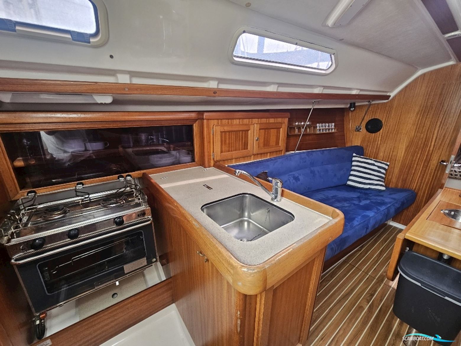 Dufour 32 Classic