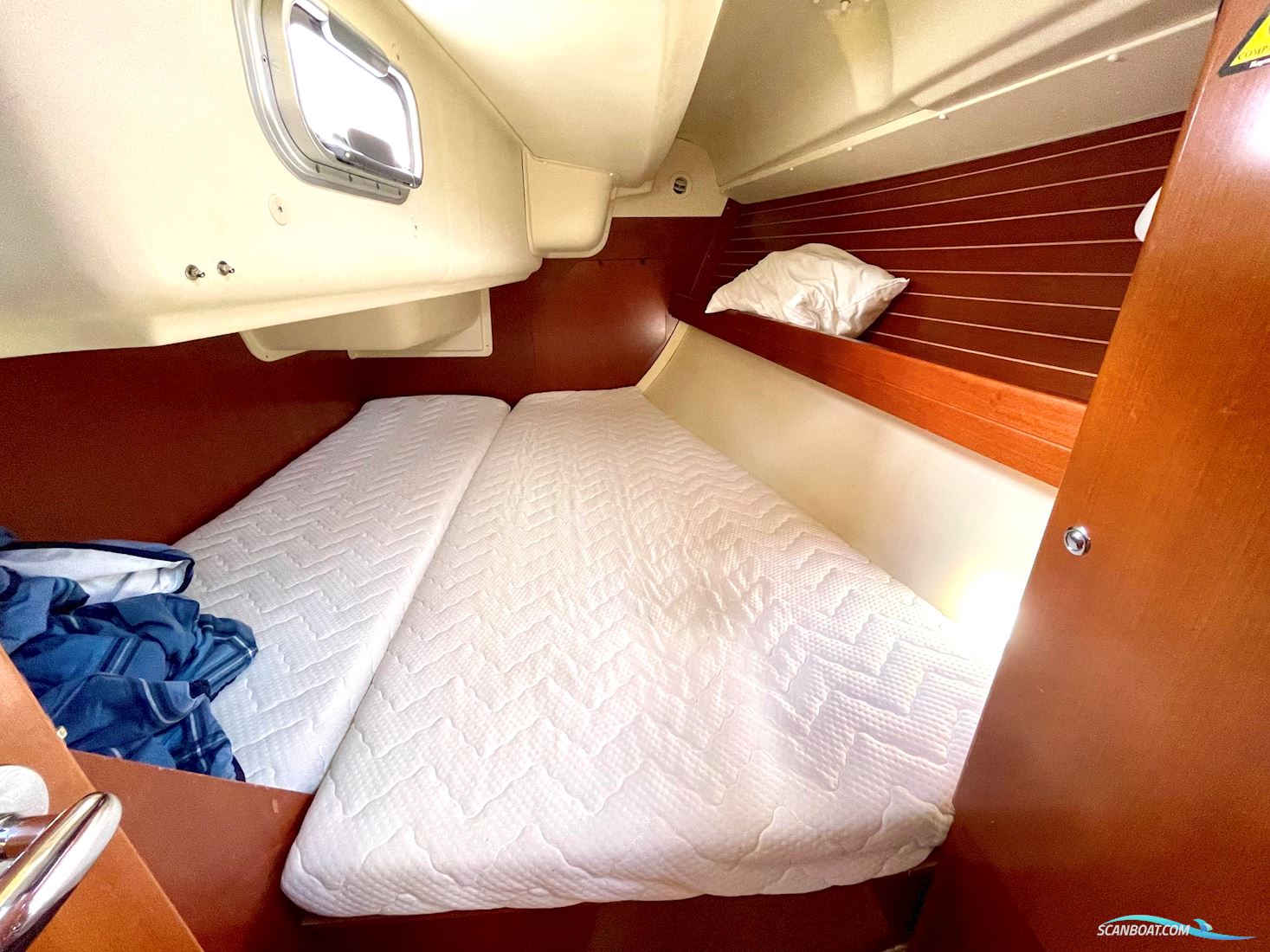 Dufour 325 Grand Large