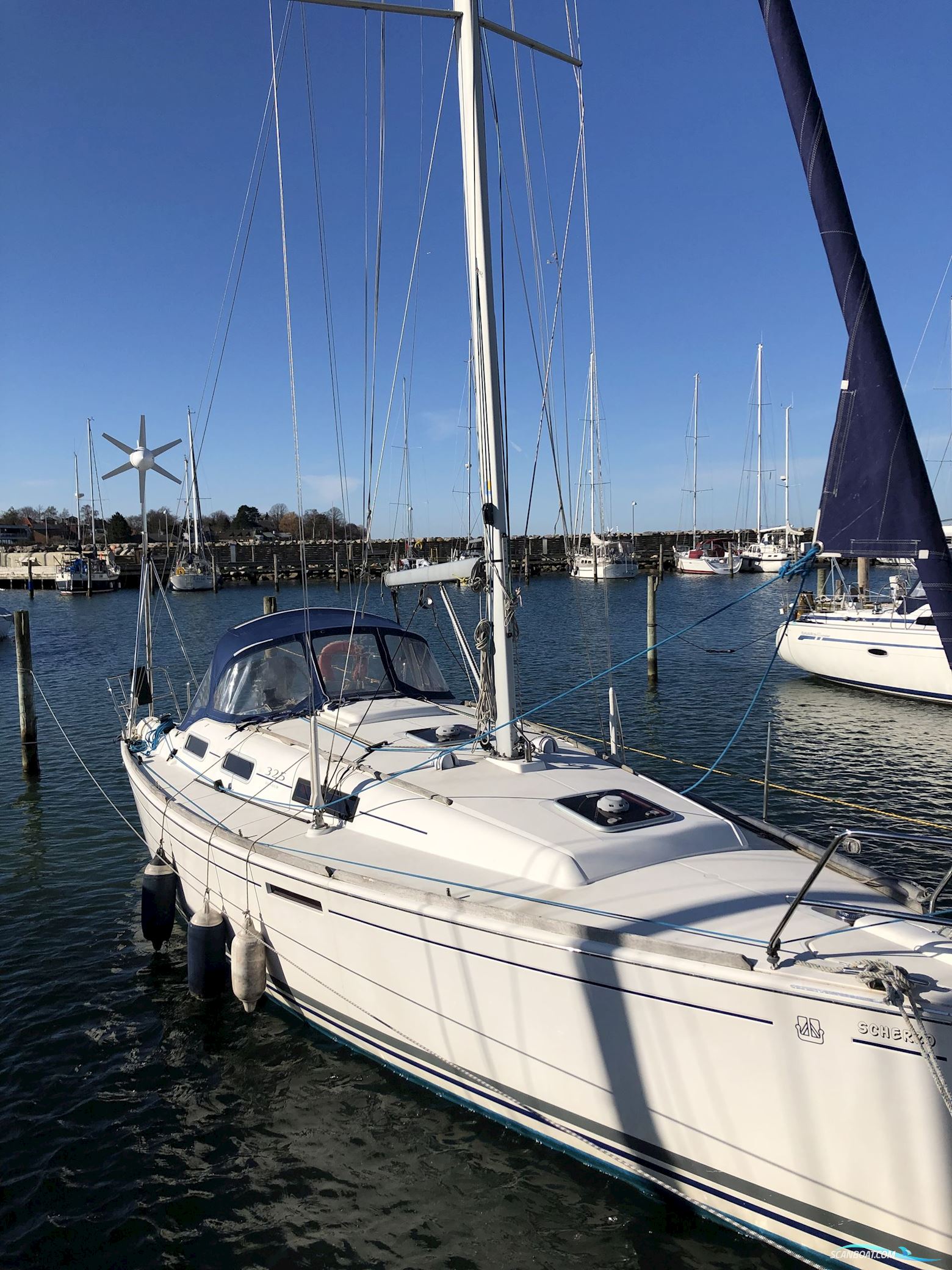 Dufour 325 Grand Large Sailingboat 2009, with Volvo-Penta D1-30 engine, Denmark