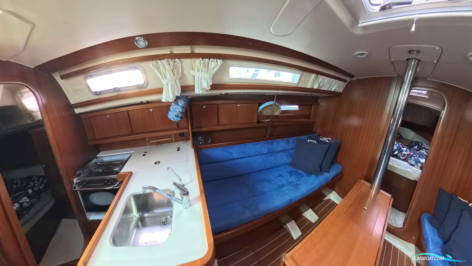 Dufour 325 Grand Large