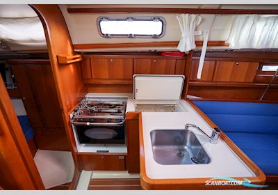 Dufour 325 Grand Large Sailingboat 2006, with Volvo Penta D1-20 engine, Sweden