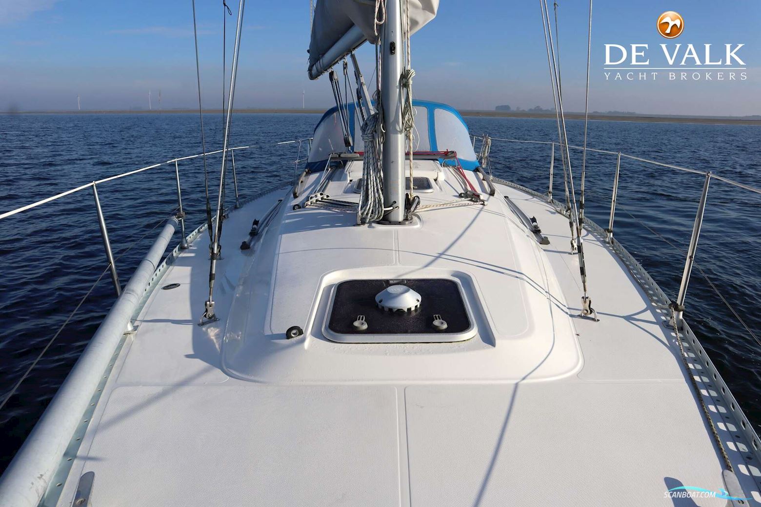 Dufour 35 Classic