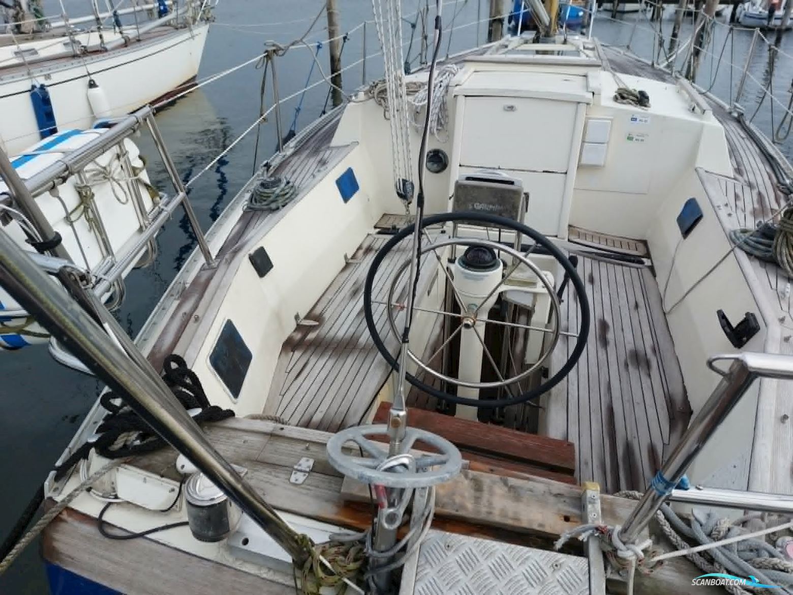 Dufour 35