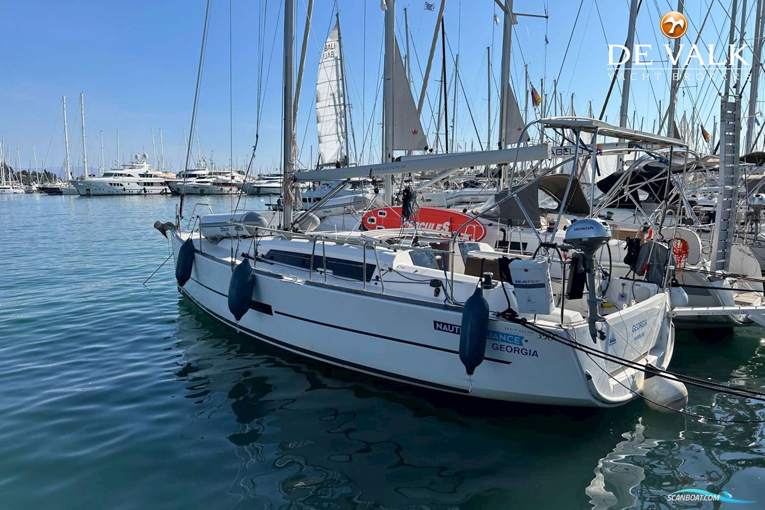 Dufour 350 Grand Large Sailingboat 2017, with Volvo engine, Greece