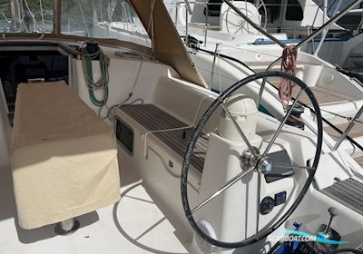 Dufour 375 Grand Large Sailingboat 2012, with Volvo D2-40 engine, Martinique