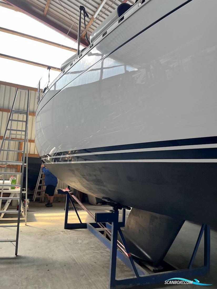 Dufour 38 Classic
