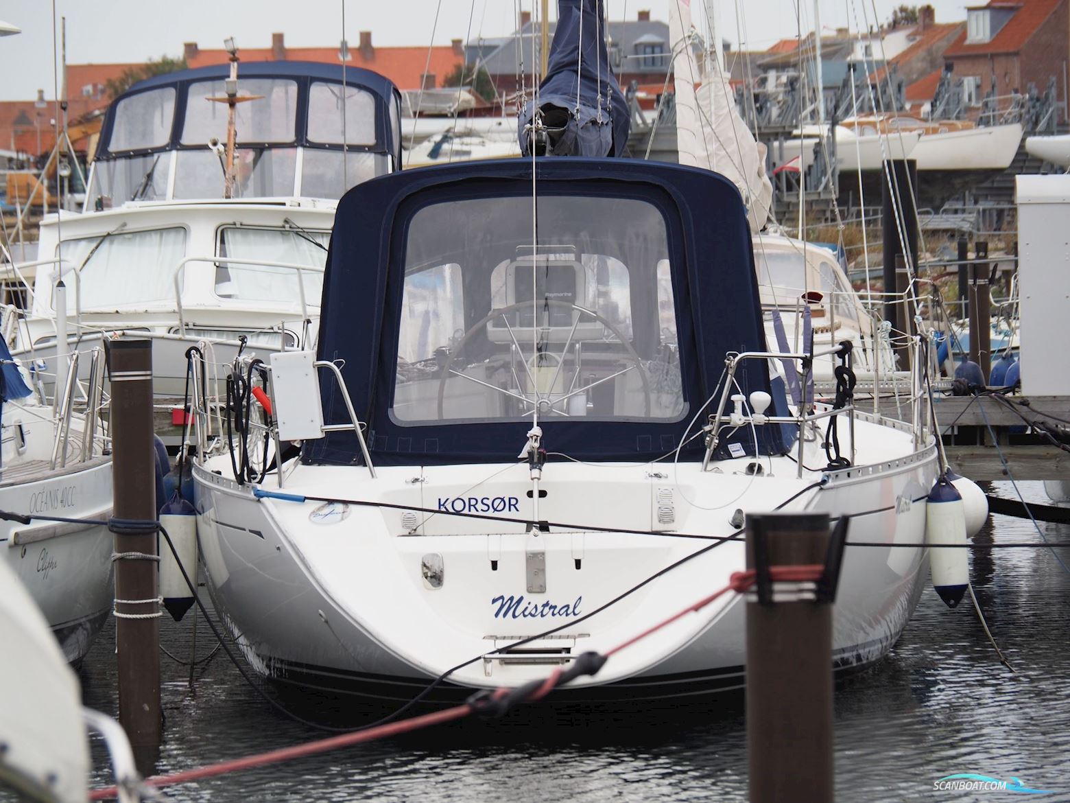 Dufour 38 Classic