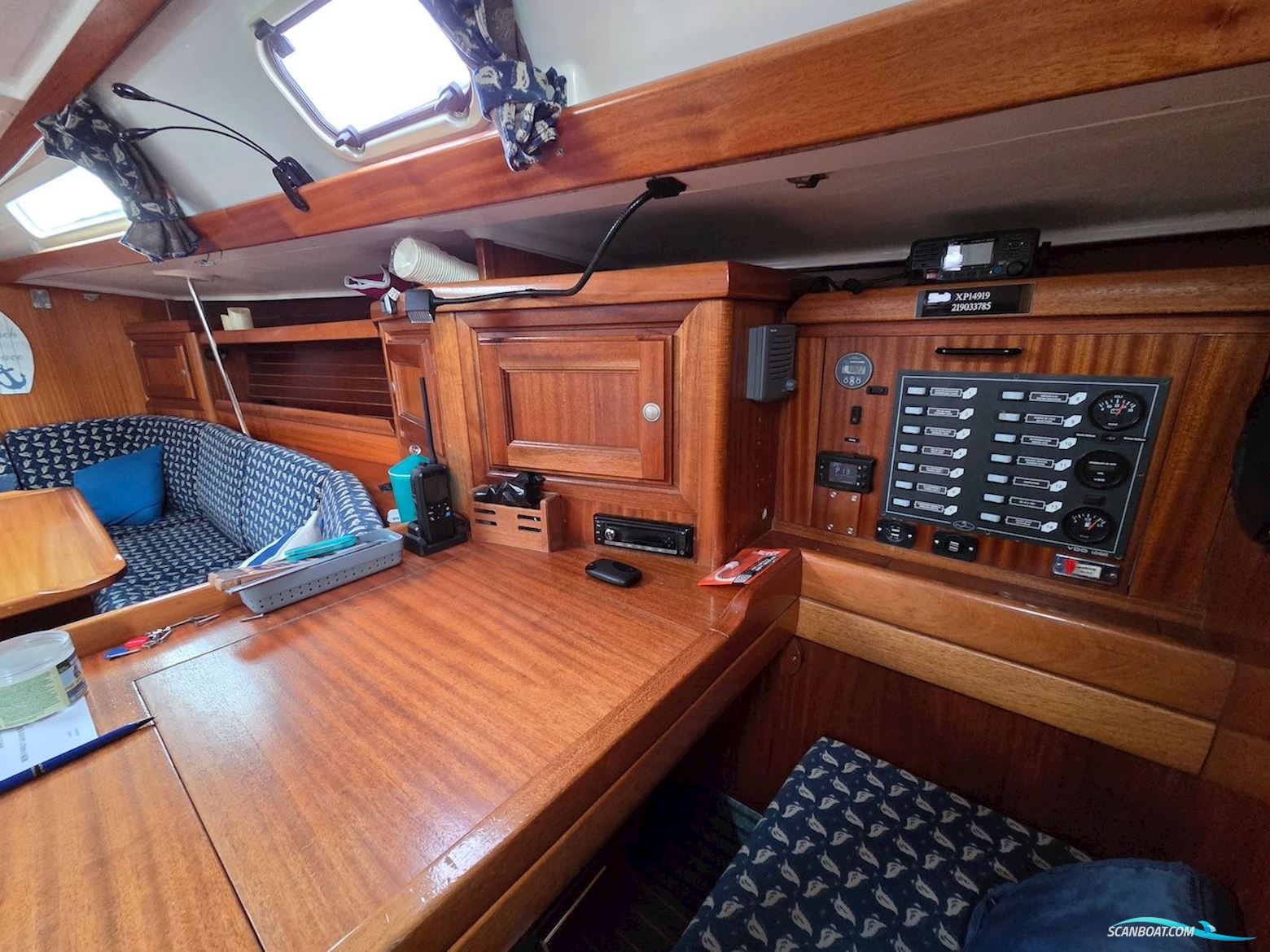 Dufour 38 Classic