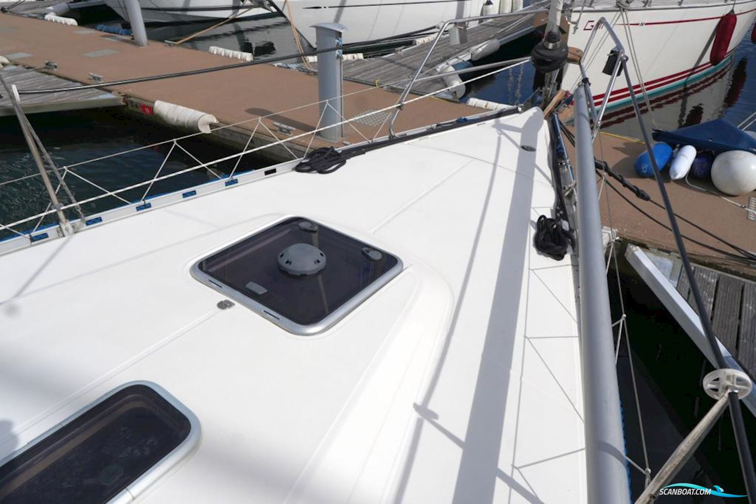 Dufour 38 Classic