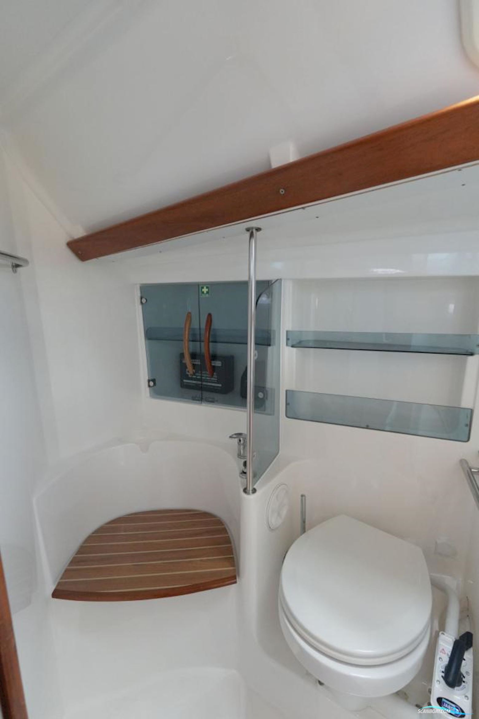 Dufour 38 Classic
