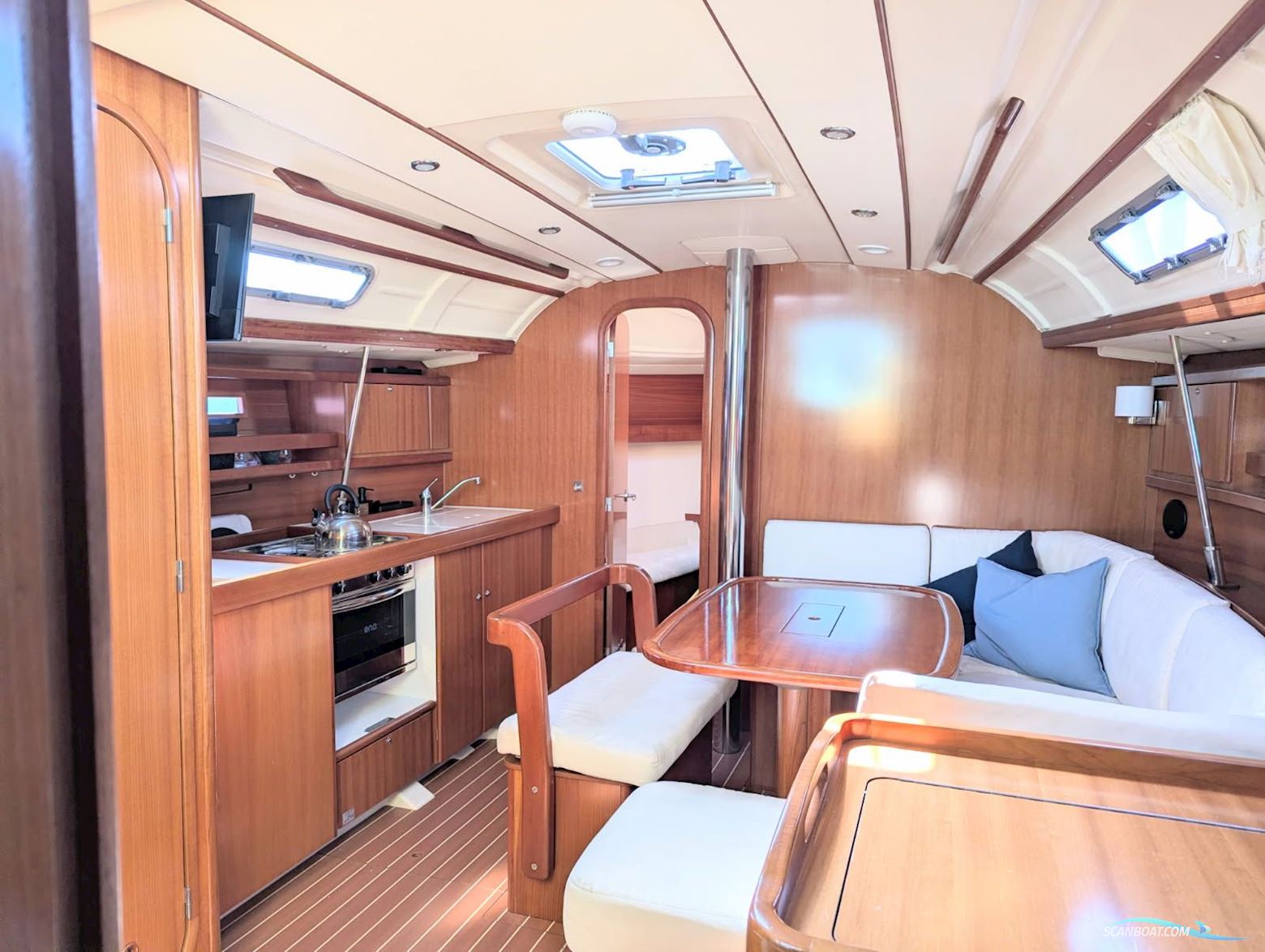 Dufour 385 GL