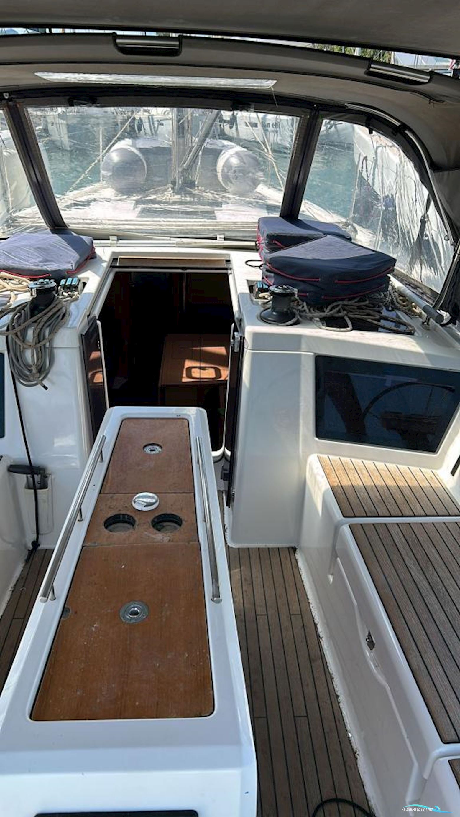 Dufour 390 Grand Large