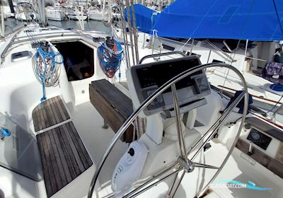 Dufour 40 Performance Sailingboat 2003, with Volvo Penta D2 - 55 engine, Martinique