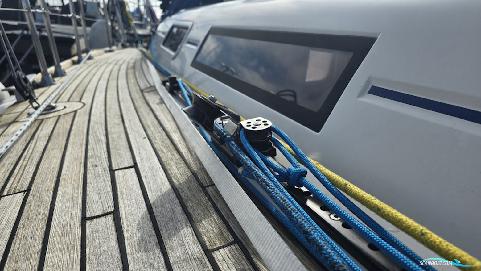 Dufour 40 Performance