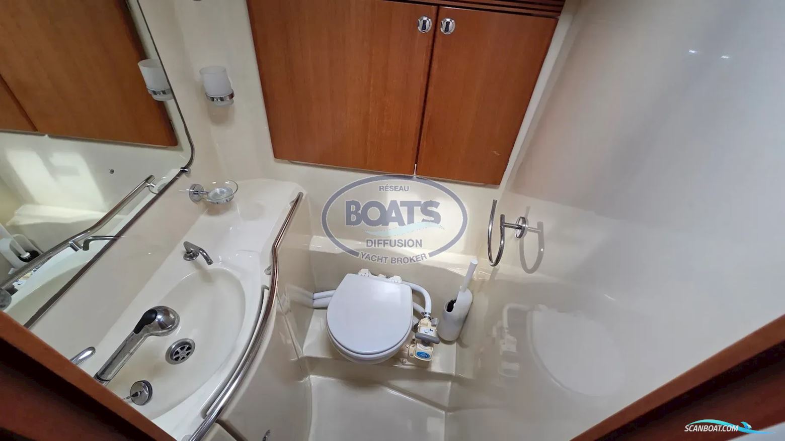 Dufour 40 Performance