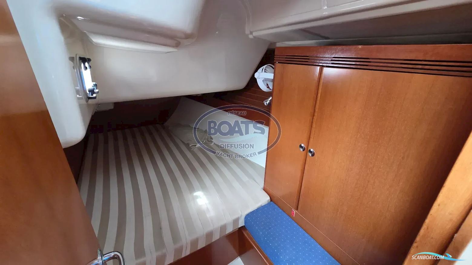 Dufour 40 Performance