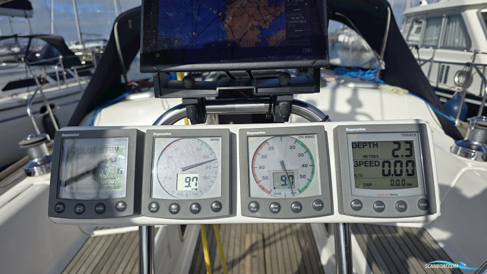 Dufour 40 Performance