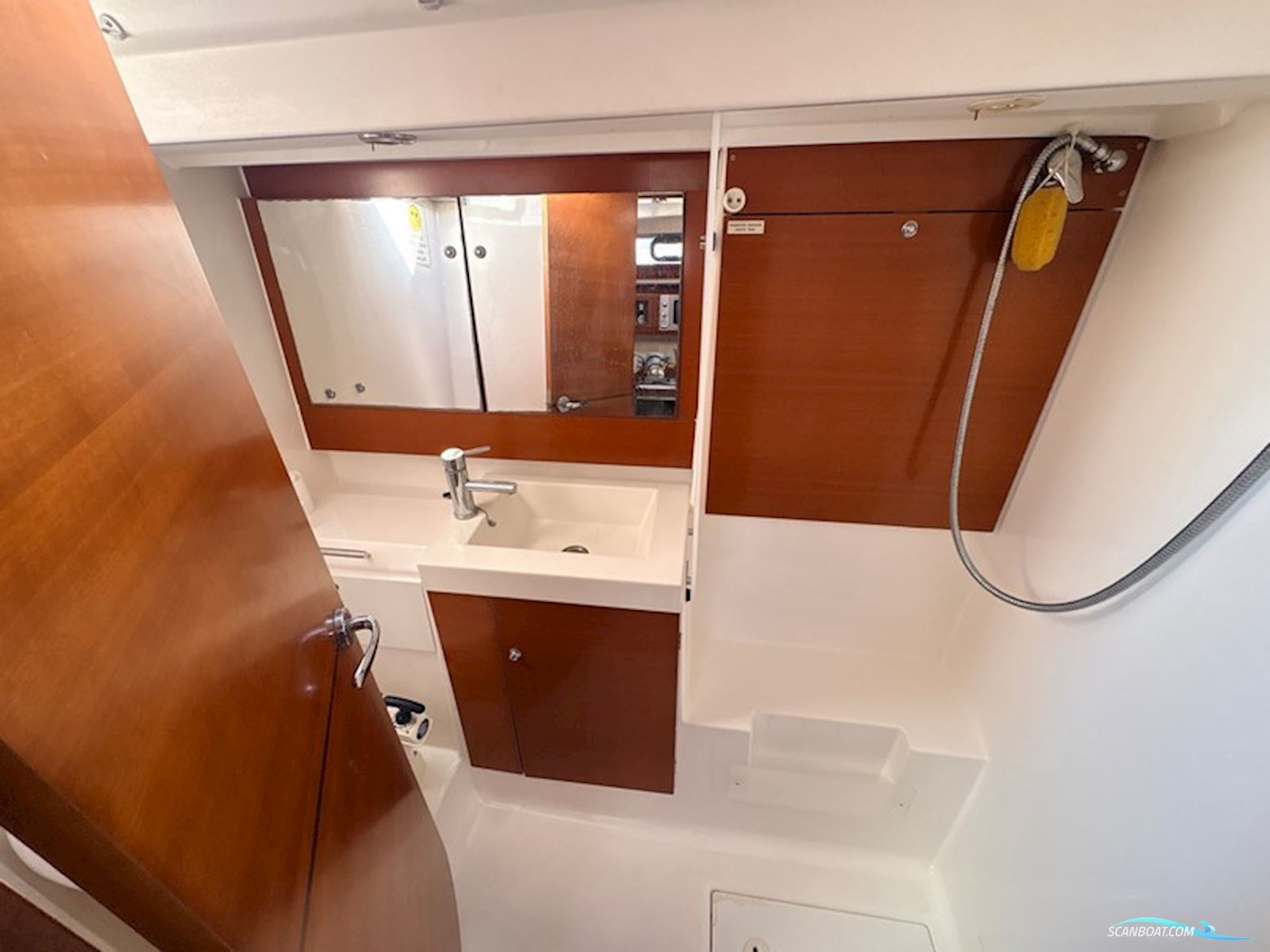 Dufour 405 Grand Large