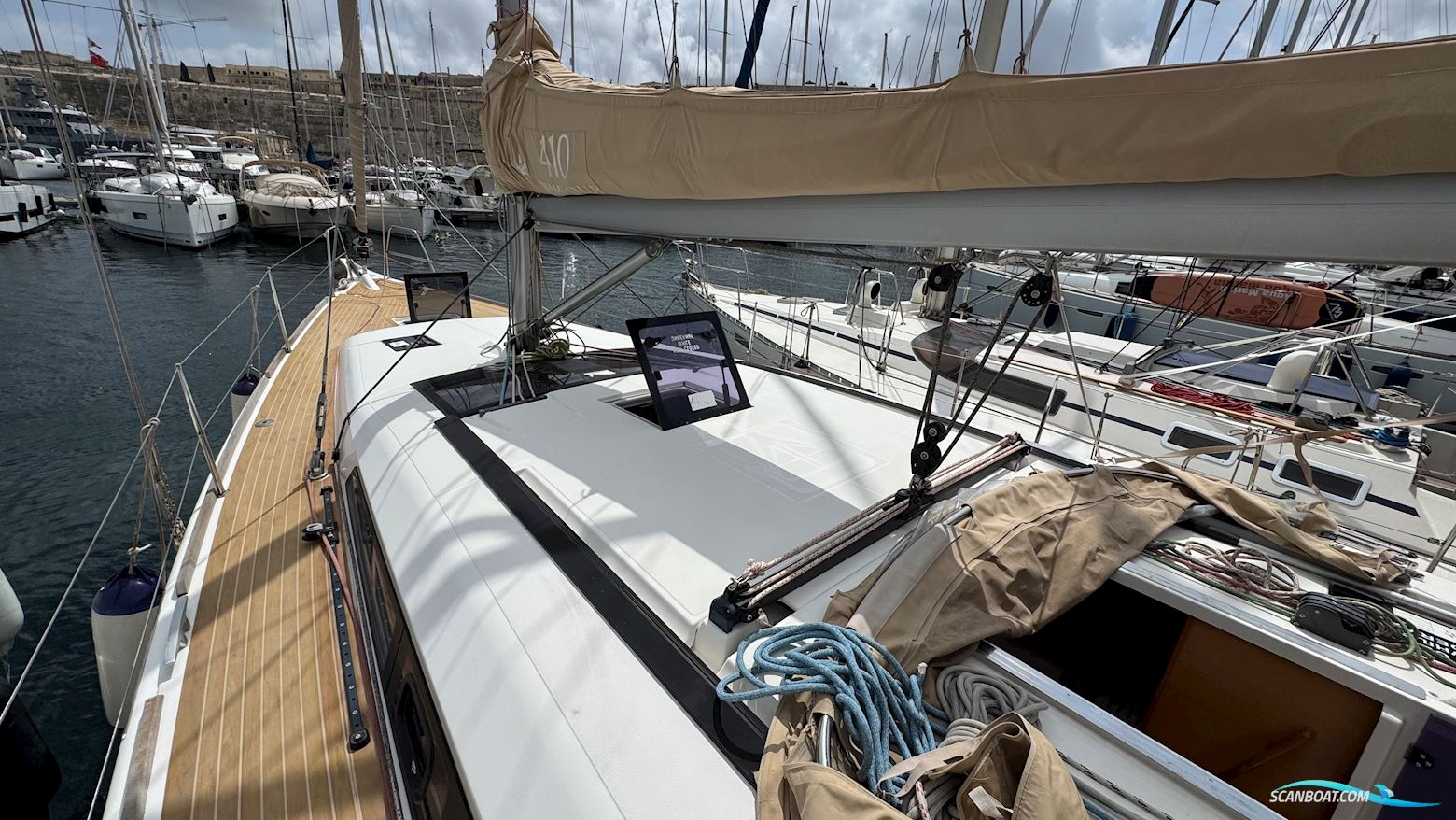 Dufour 410 Grand Large
