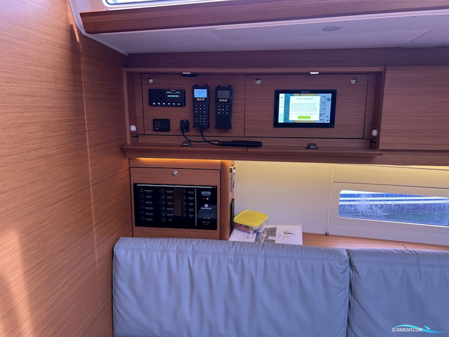 Dufour 430 GL