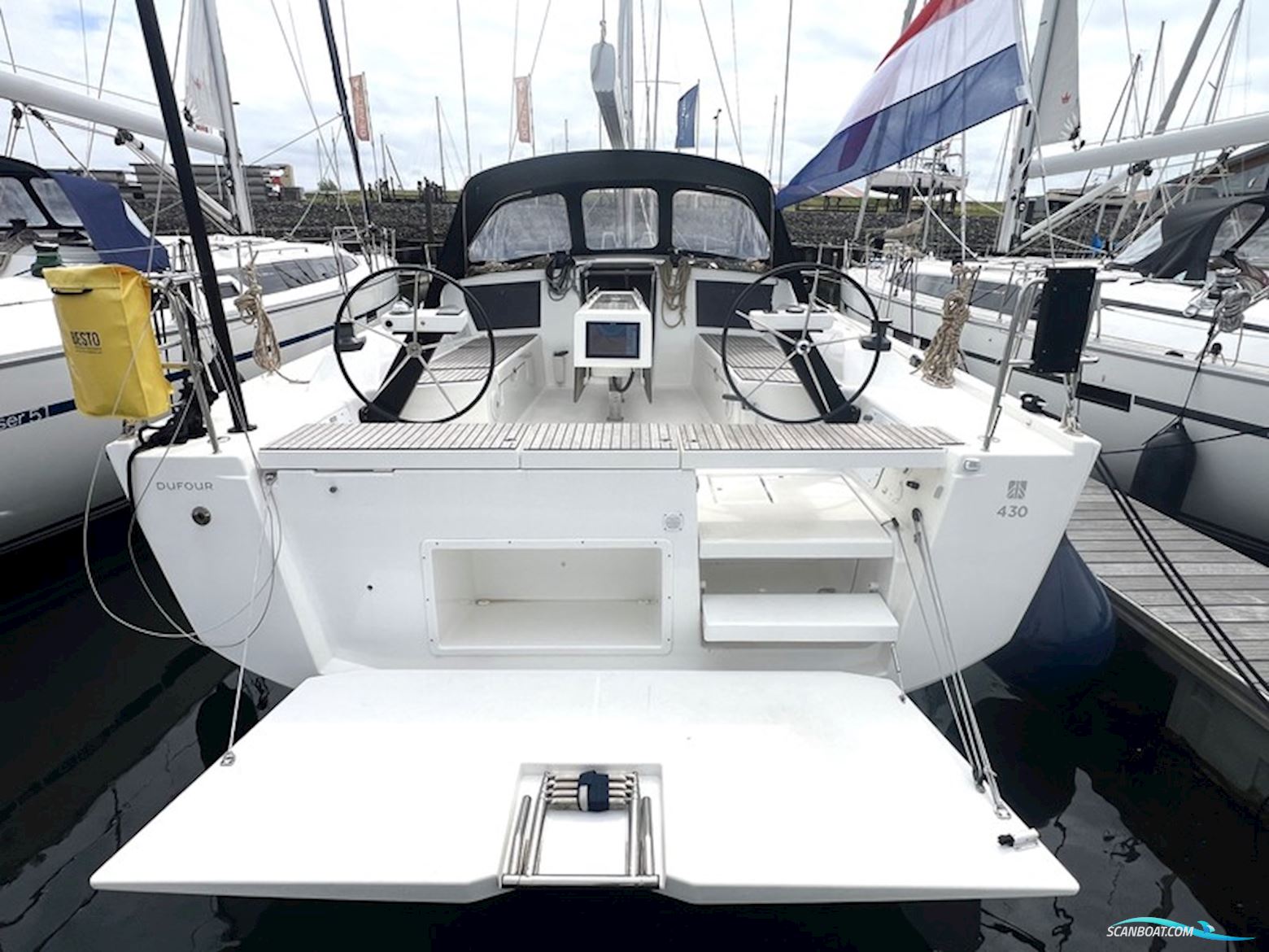 Dufour 430 GL
