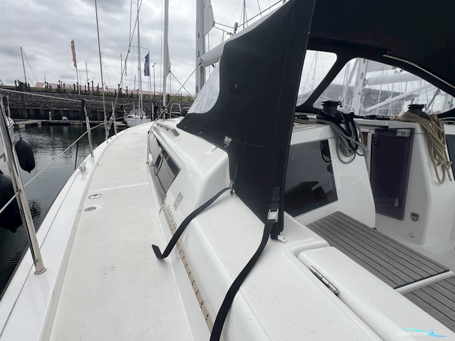 Dufour 430 GL