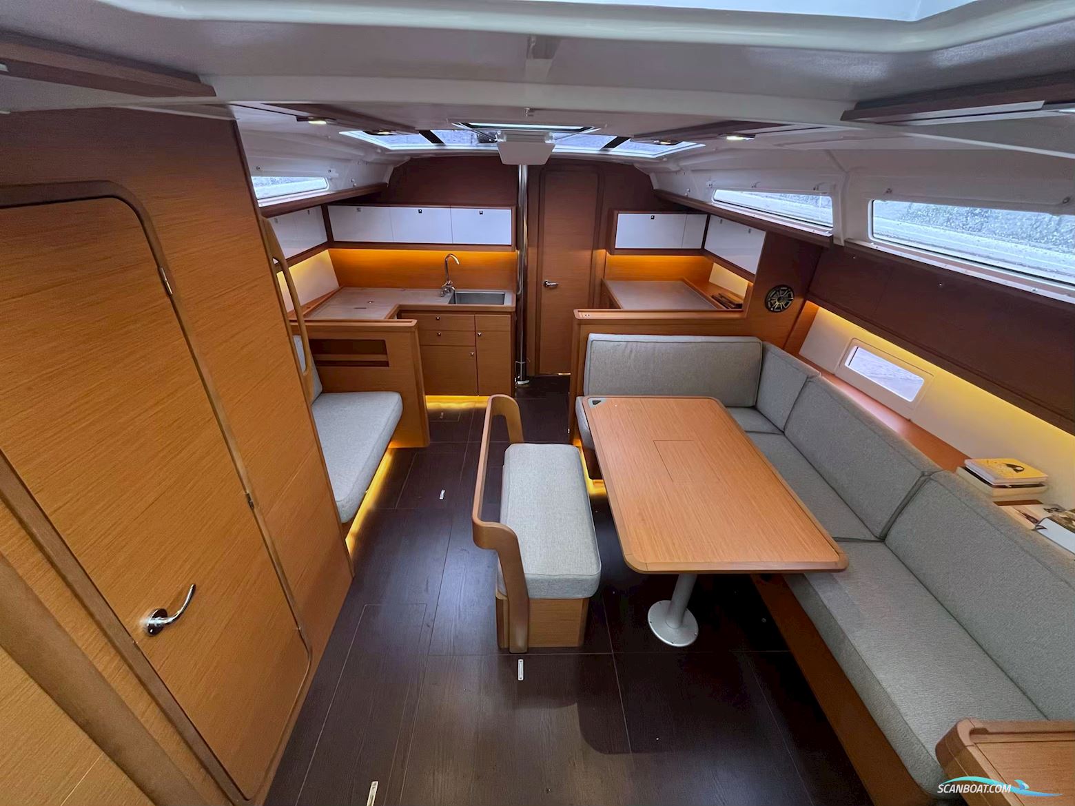 Dufour 430