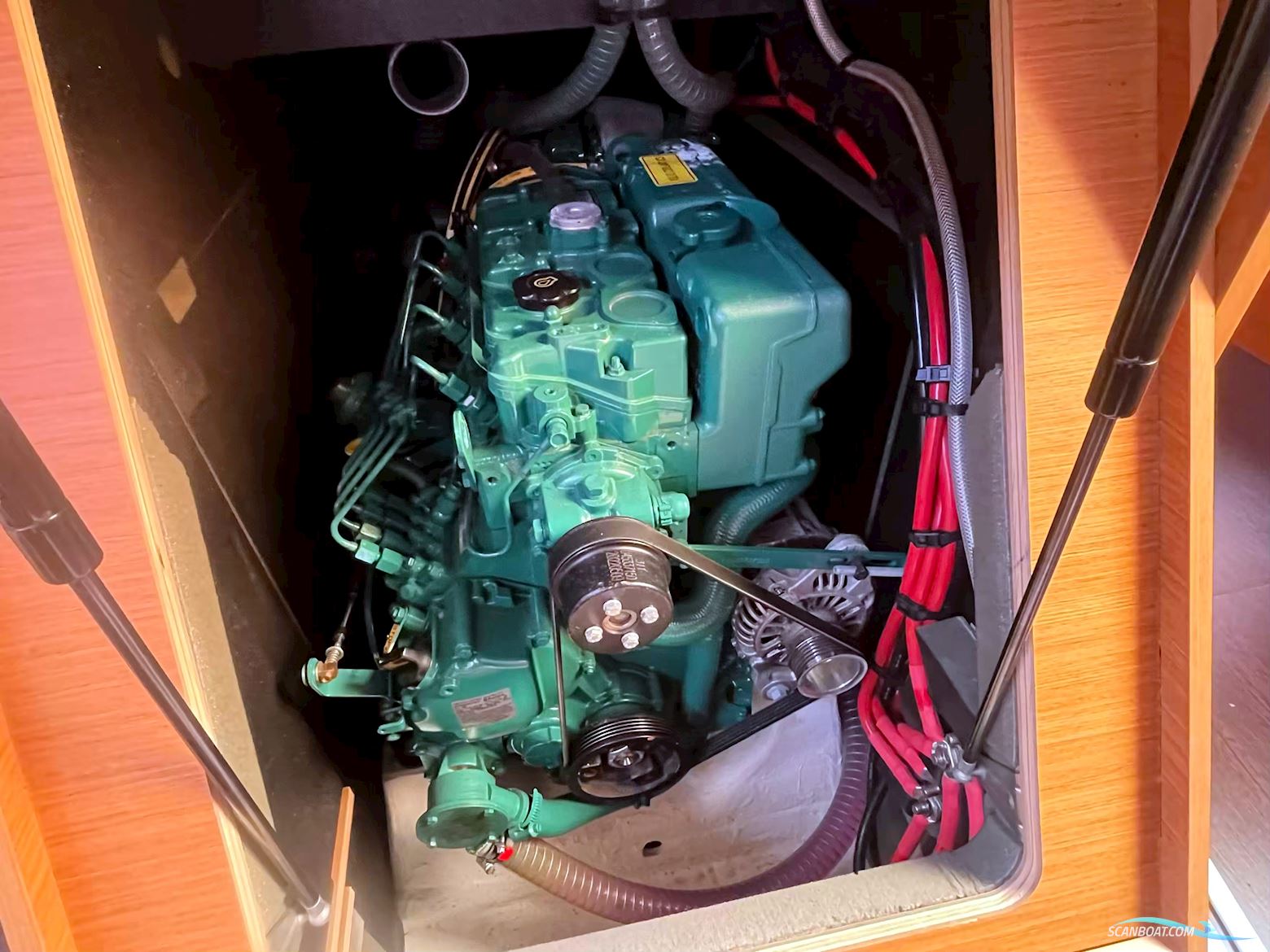 Dufour 430