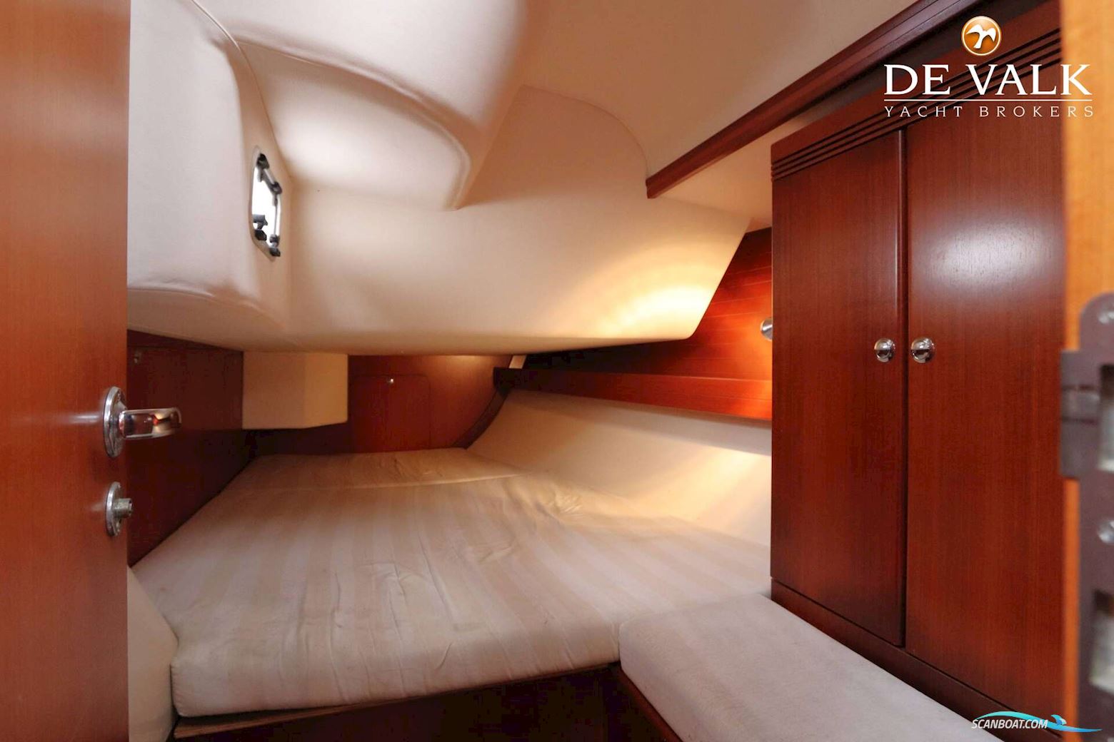 Dufour 44 Performance