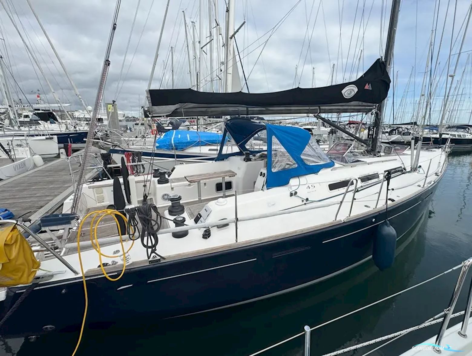 Dufour 45 E Performance