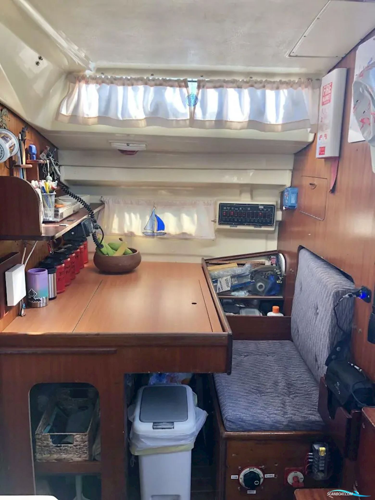 Dufour Apogee 35