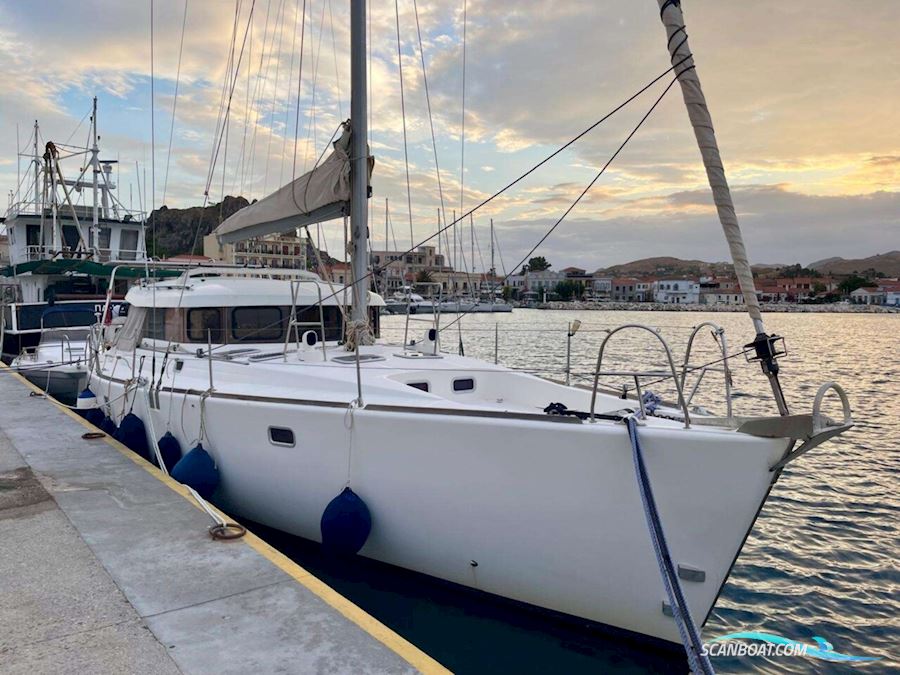 Dufour Atoll 43 Owner's Version