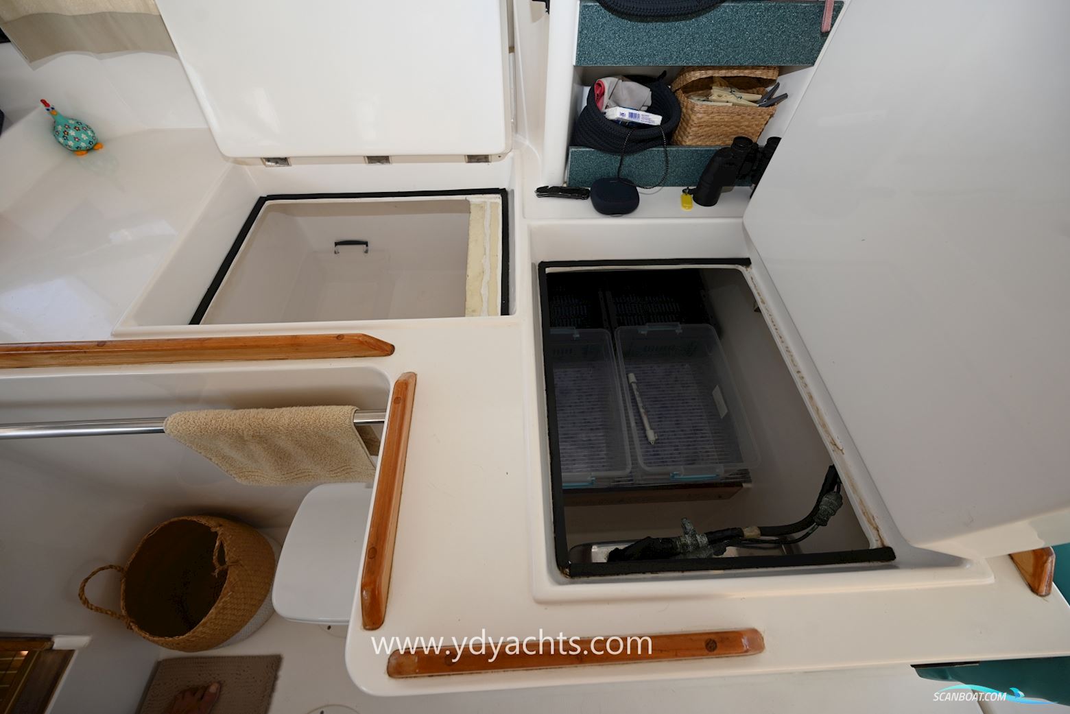 Dufour Atoll 43 Owner's Version