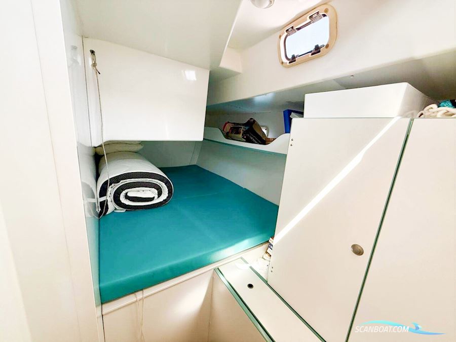 Dufour Atoll 43 Owner's Version