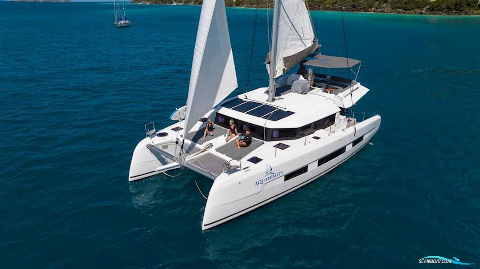 Dufour Catamarans 48