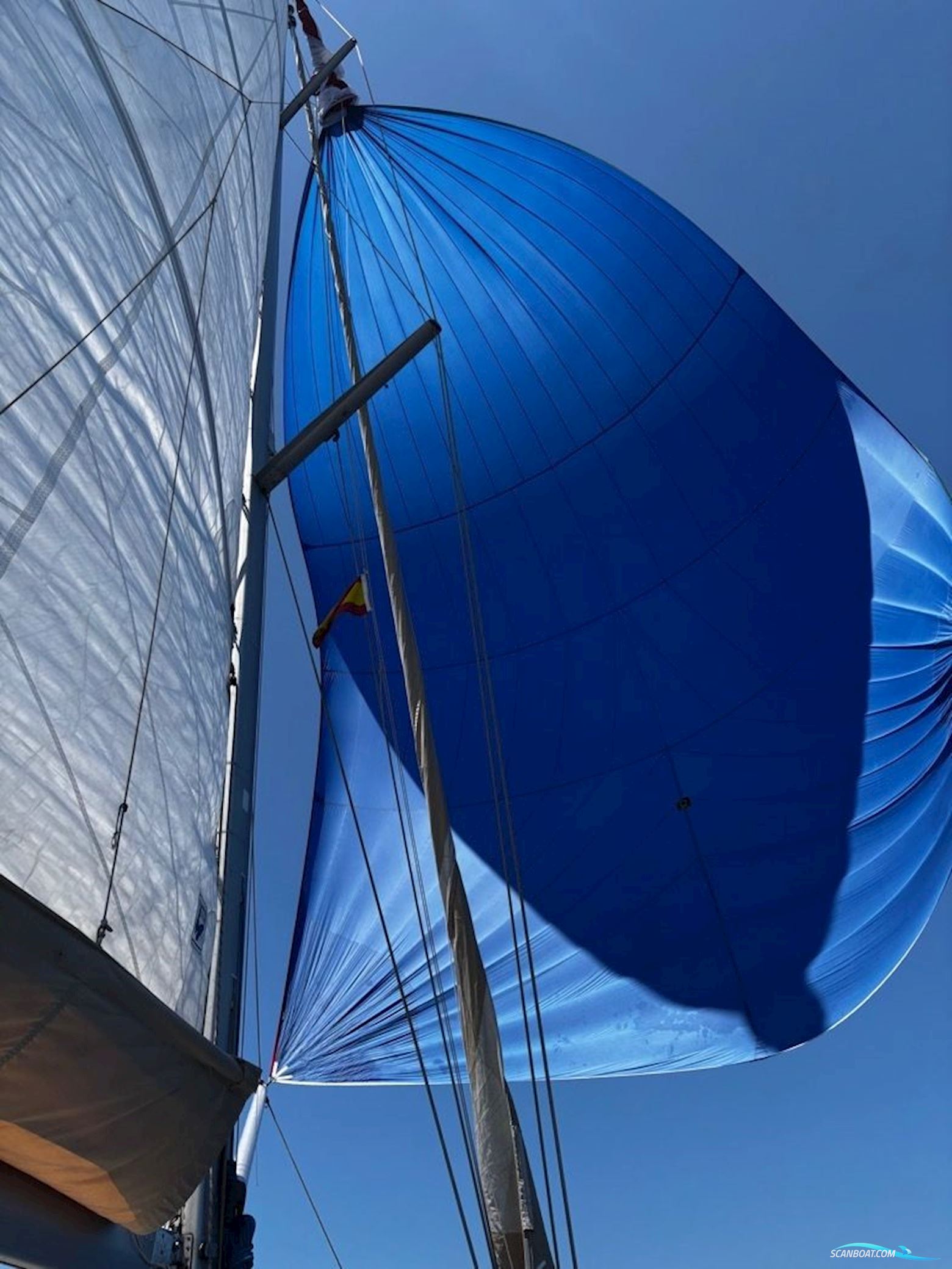 Dufour Yachts 485 Grand Large